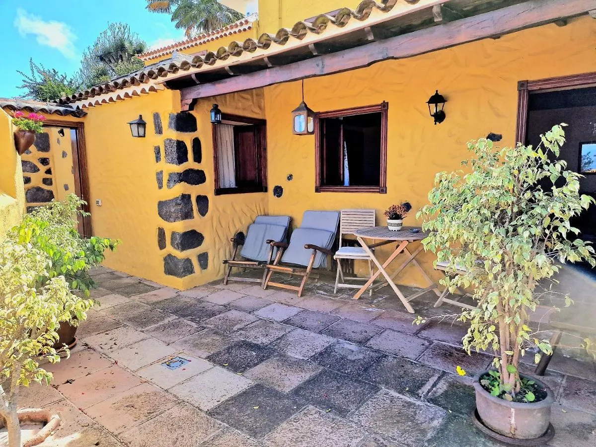 イコー・デ・ロス・ビノス Casa Rural Piedra Redondaゲストハウス スペイン