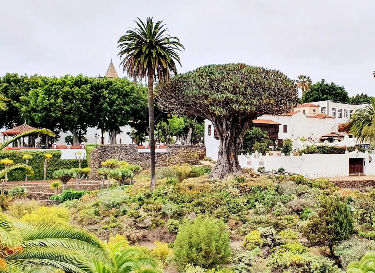 منزل الضيف إيكود ذي لوس فينوس  في Casa Rural Piedra Redonda منزل ريفي